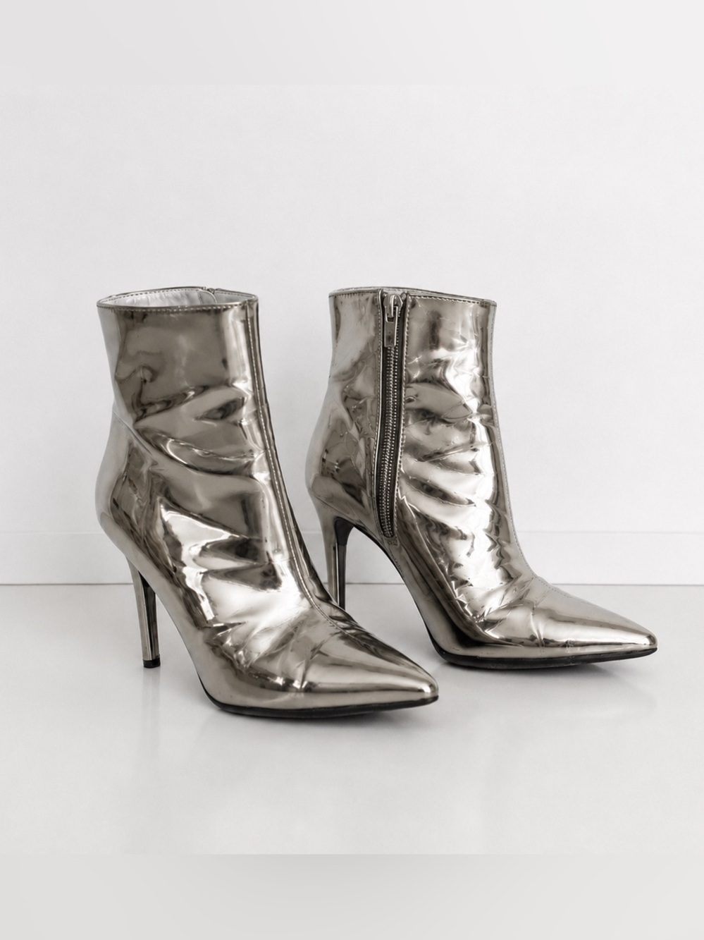 Size 9 Nine West Reflective Gunmetal Pointed Ankle Boots, Like New